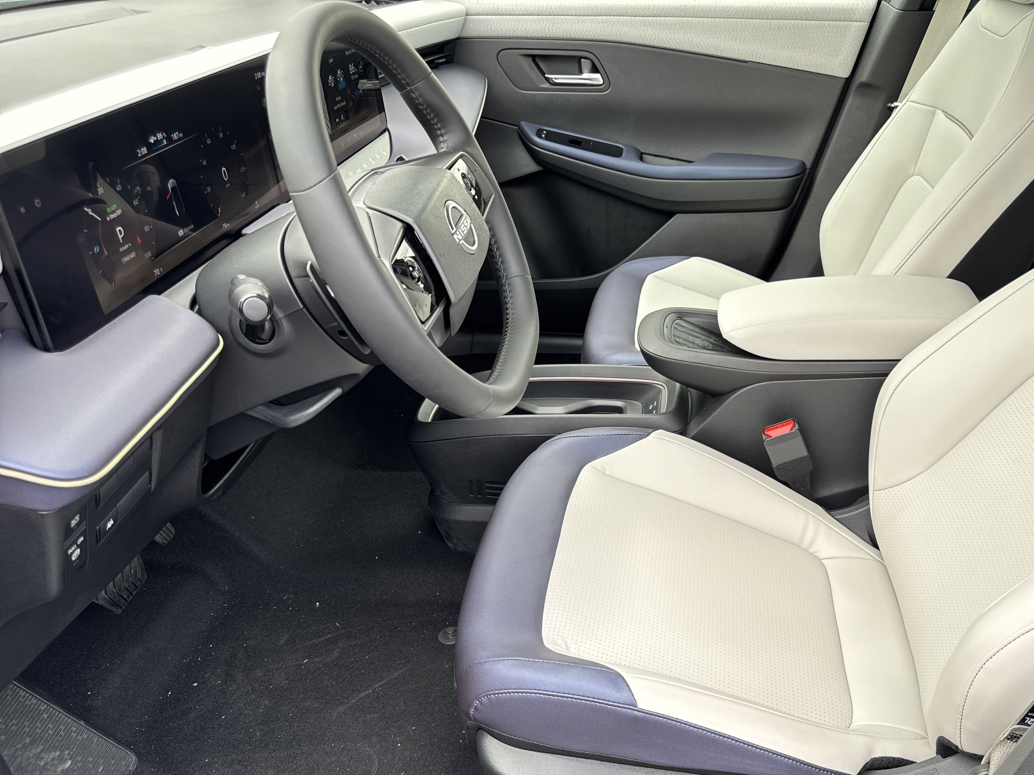 New 2026 Nissan Leaf SV+ FWD image 10