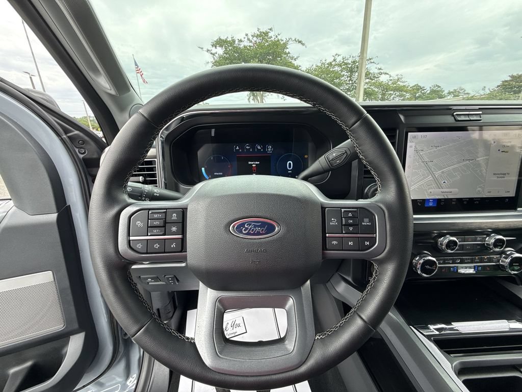 Used 2025 Ford F350 Lariat w/ Lariat Ultimate Package AWD/4WD image 15