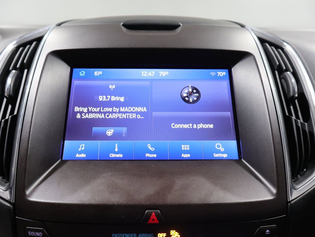 Used 2019 Ford Edge Titanium w/ Cold Weather Package AWD/4WD image 24