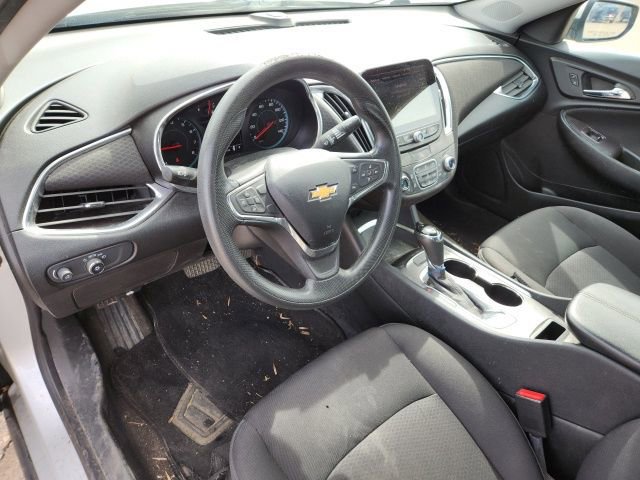 Used 2019 Chevrolet Malibu LT image 9