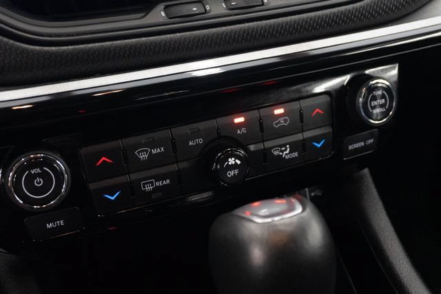 Used 2024 Jeep Compass Trailhawk AWD/4WD image 9