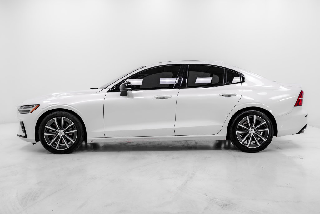 Used 2021 Volvo S60 T5 Momentum AWD/4WD image 25