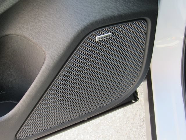 New 2026 Mitsubishi Outlander LE FWD image 21