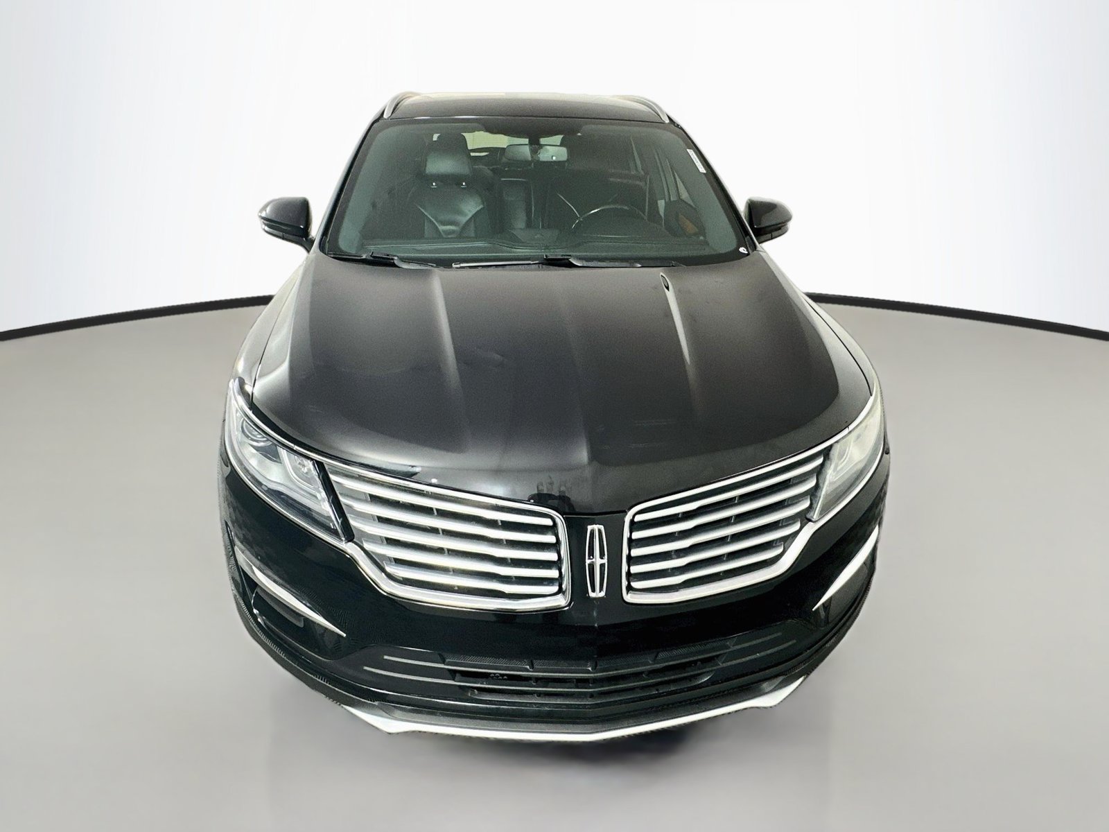 Used 2018 Lincoln MKC Select w/ Select Plus Package FWD image 2