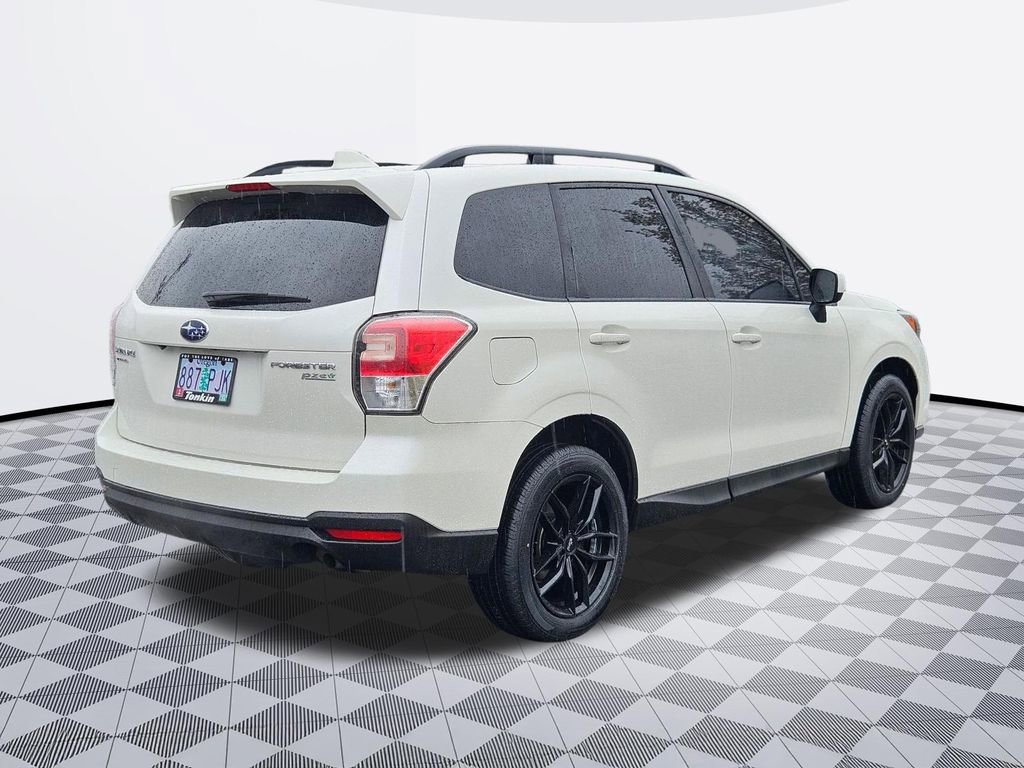 Used 2017 Subaru Forester 2.5i Premium image 6