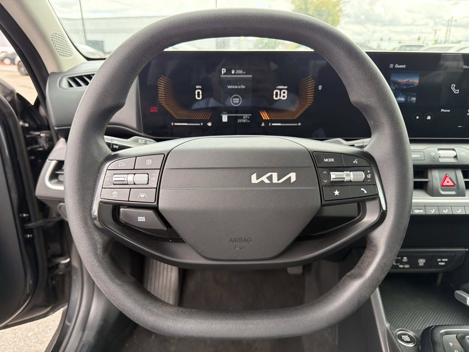 Used 2025 Kia K4 FWD image 8