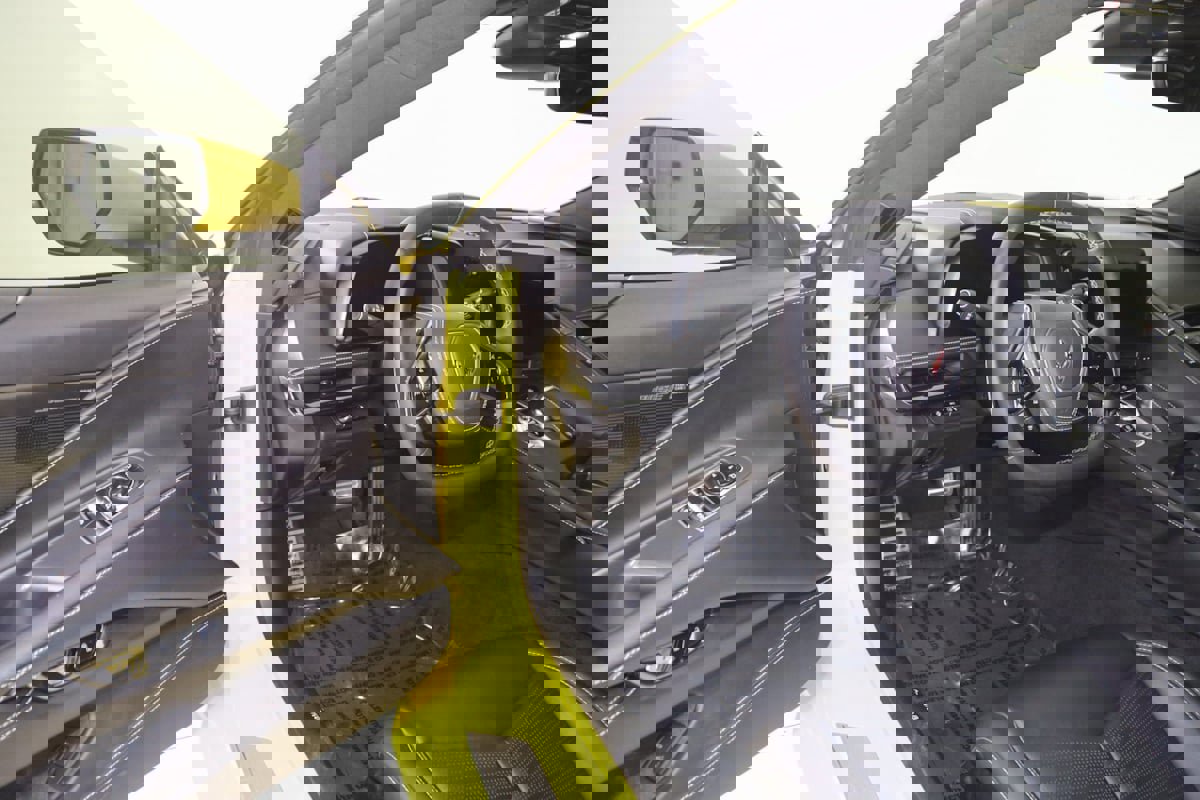 Used 2025 Chevrolet Corvette Stingray Premium Cpe w/ Stealth Interior Trim Package image 76