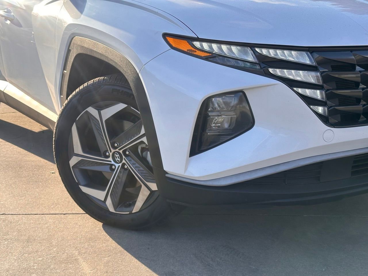 Used 2022 Hyundai Tucson SEL image 2