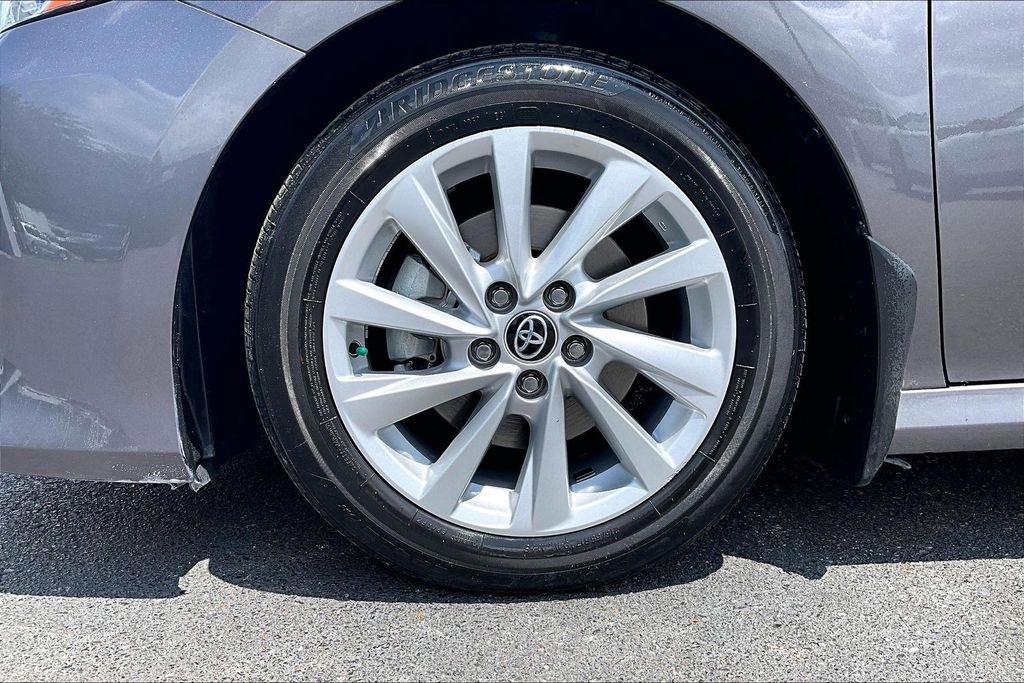 Used 2023 Toyota Camry LE w/ Convenience Package FWD image 34