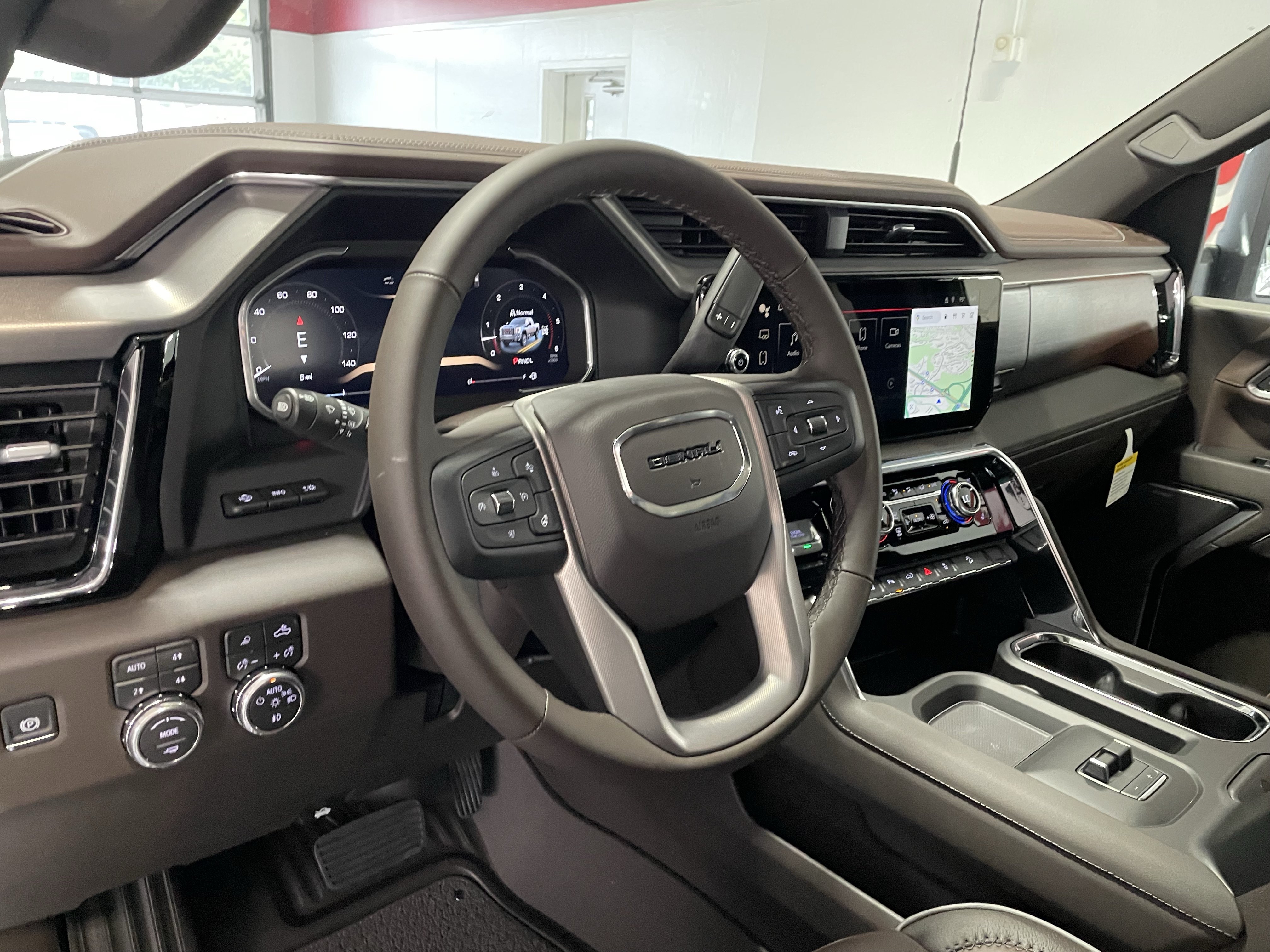 New 2026 GMC Sierra 2500 Denali w/ Denali Reserve Package AWD/4WD image 15
