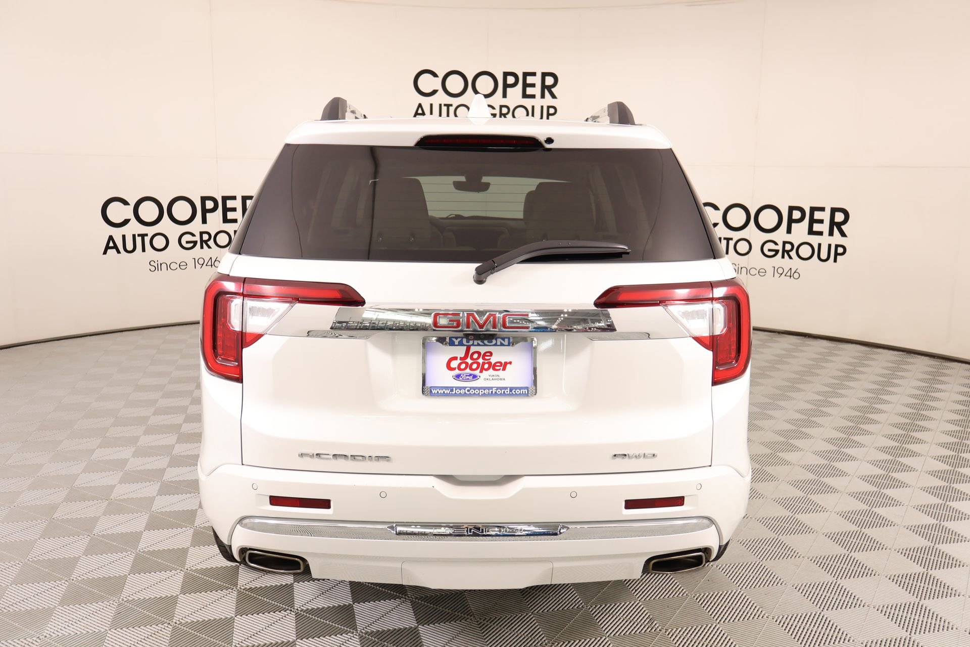 Used 2023 GMC Acadia Denali w/ Denali Ultimate Package AWD/4WD image 23