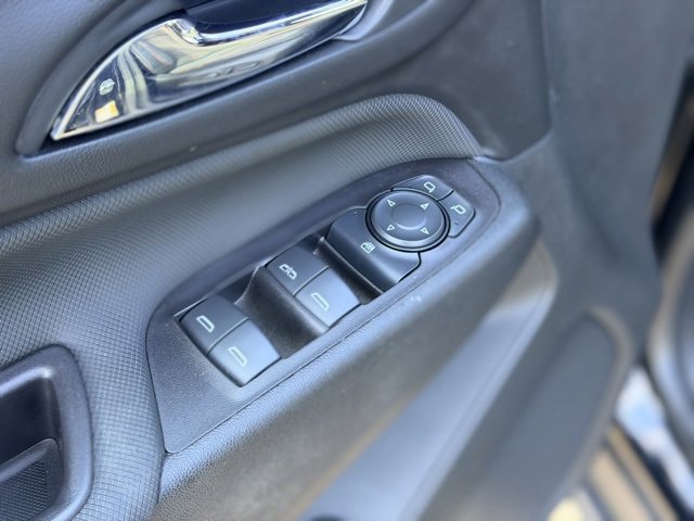 Used 2022 Chevrolet Equinox RS image 20