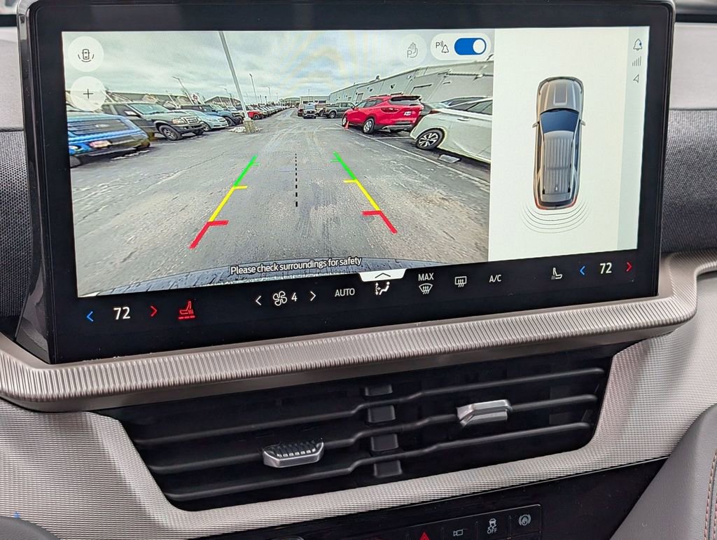 New 2026 Ford Explorer Active image 3