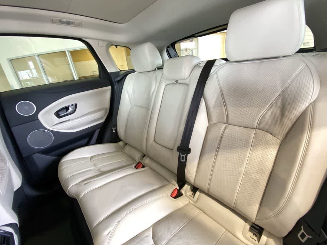 Used 2016 Land Rover Range Rover Evoque HSE image 25