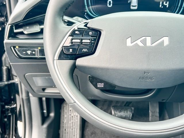 New 2026 Kia Niro EX image 24