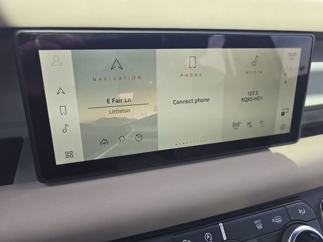 Certified 2023 Land Rover Defender 110 X-Dynamic SE image 19