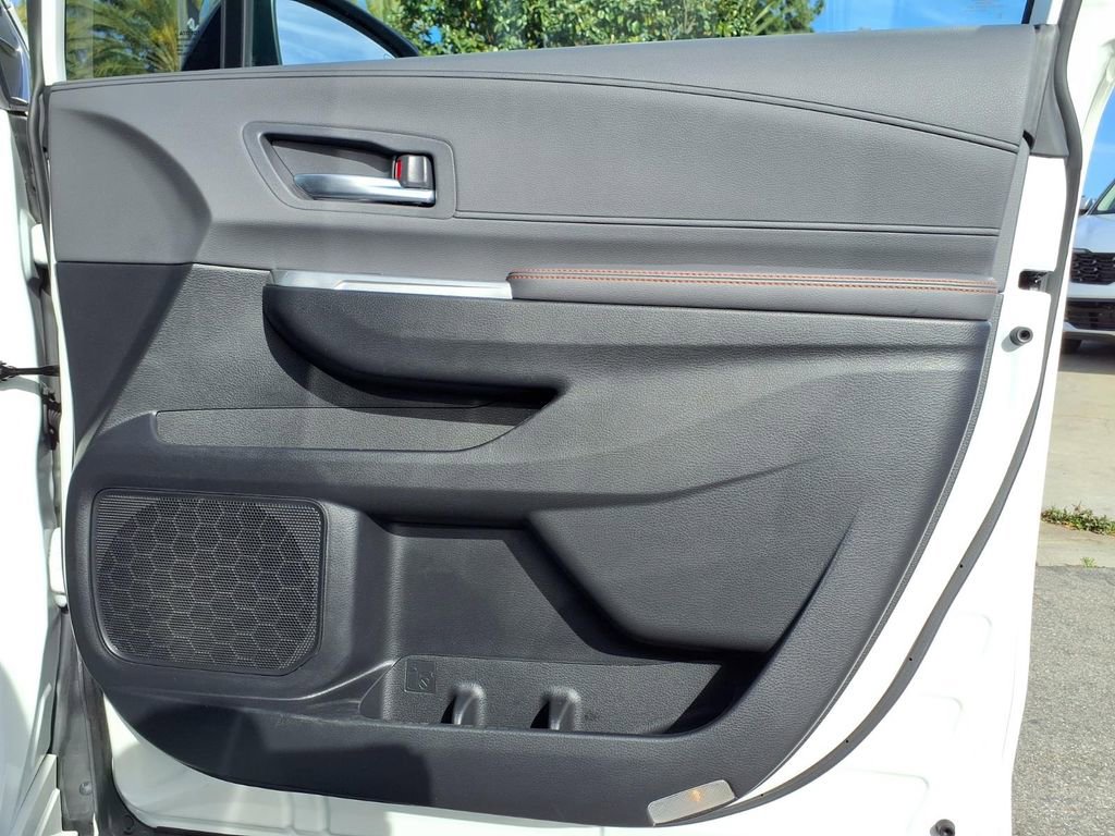 Used 2024 Toyota Sienna XSE image 23