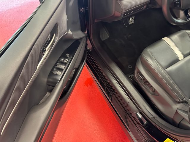 Certified 2025 Toyota Camry SE FWD image 9