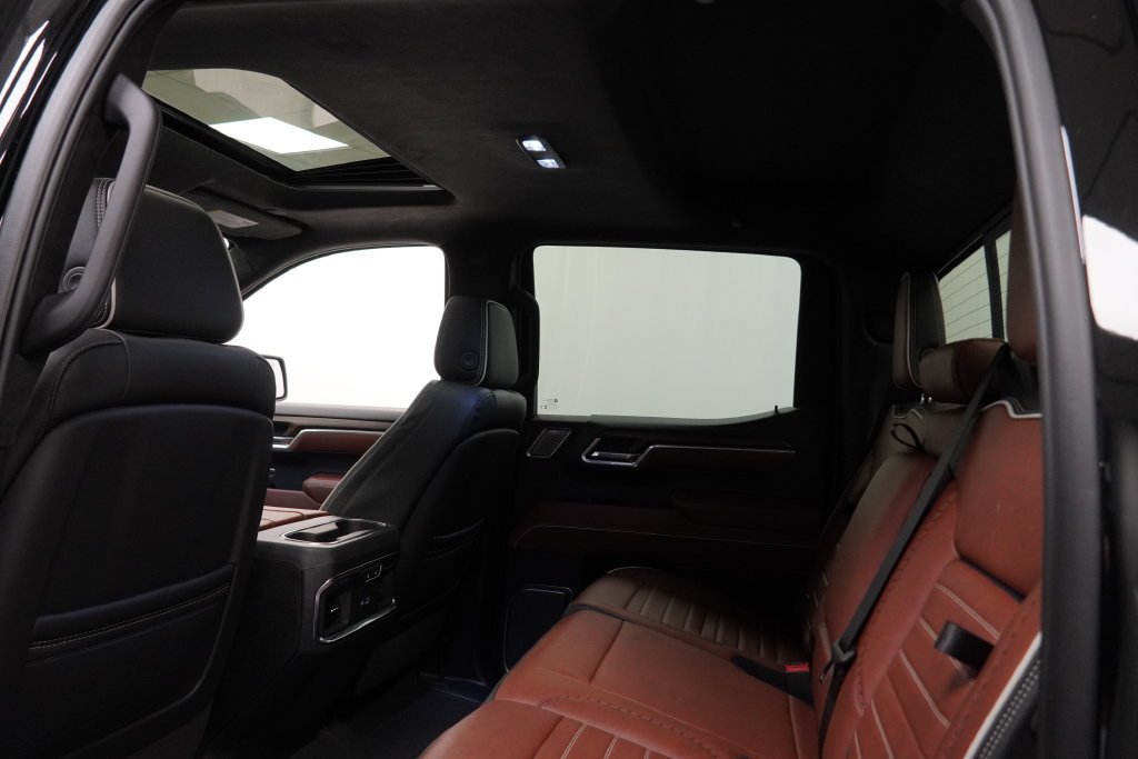 Certified 2025 GMC Sierra 1500 Denali Ultimate AWD/4WD image 15
