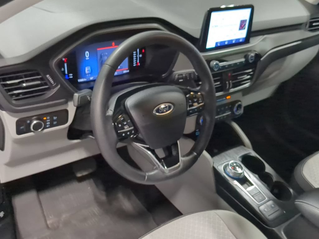 Used 2023 Ford Escape Active AWD/4WD image 12