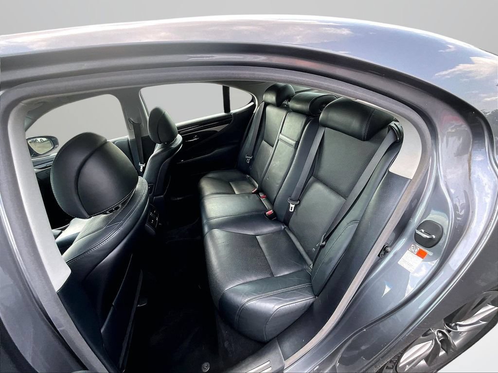 Used 2016 Lexus LS 460 AWD w/ Comfort Package image 25