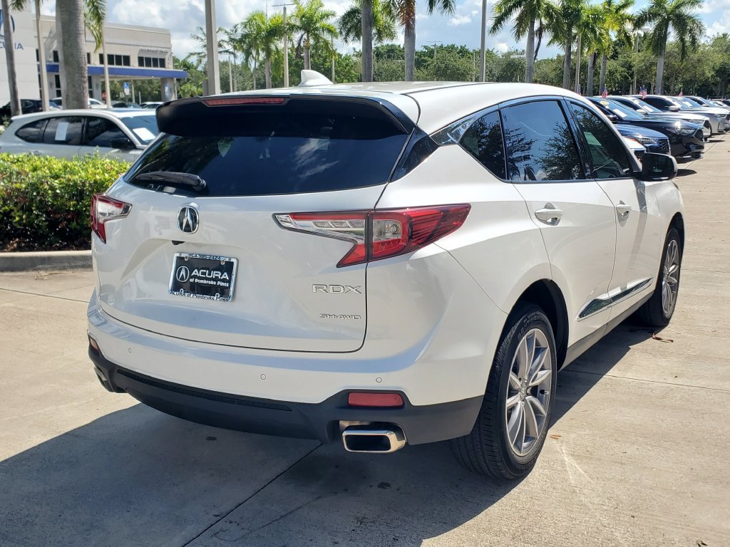Used 2024 Acura RDX w/ Technology Package AWD/4WD image 7