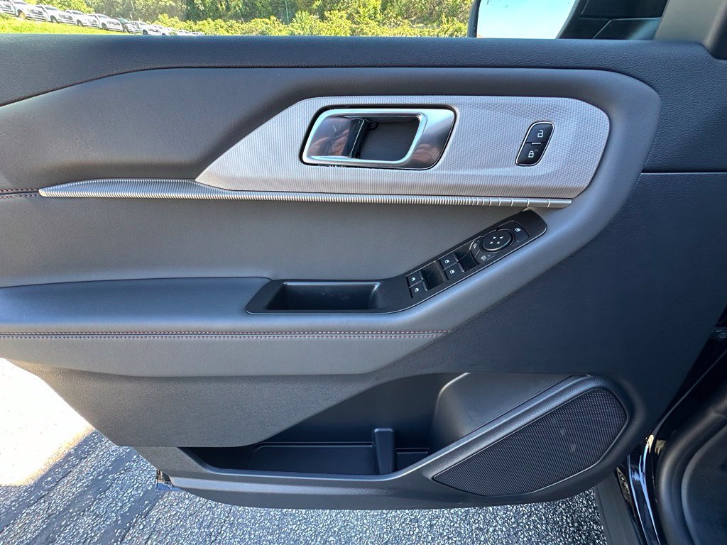 New 2027 Ford Explorer Active w/ Active Comfort Package AWD/4WD image 16