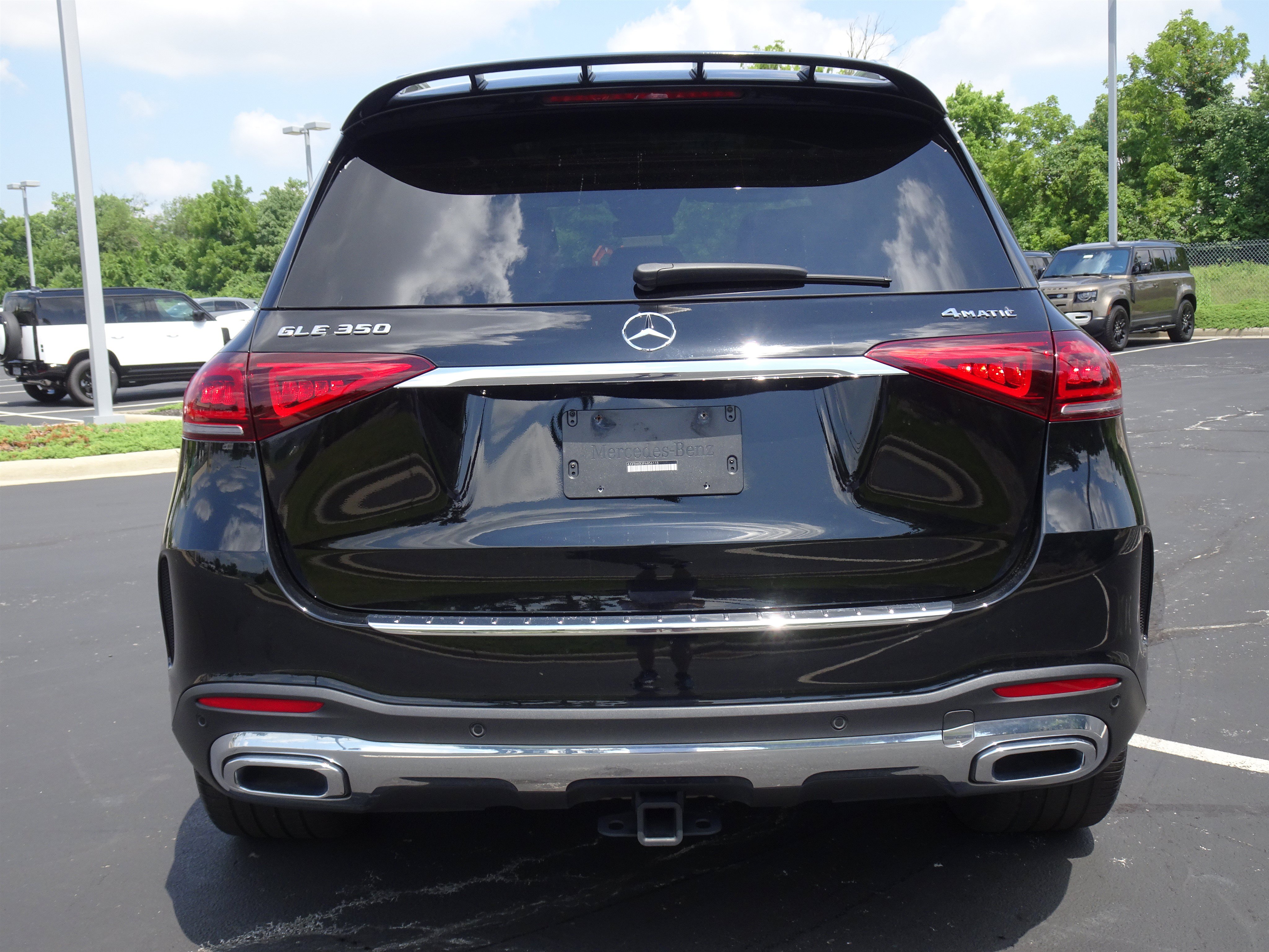 Used 2023 Mercedes-Benz GLE 350 4MATIC image 9