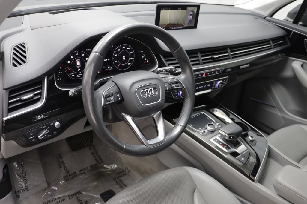 Used 2019 Audi Q7 3.0T Prestige w/ Prestige Package AWD/4WD image 6