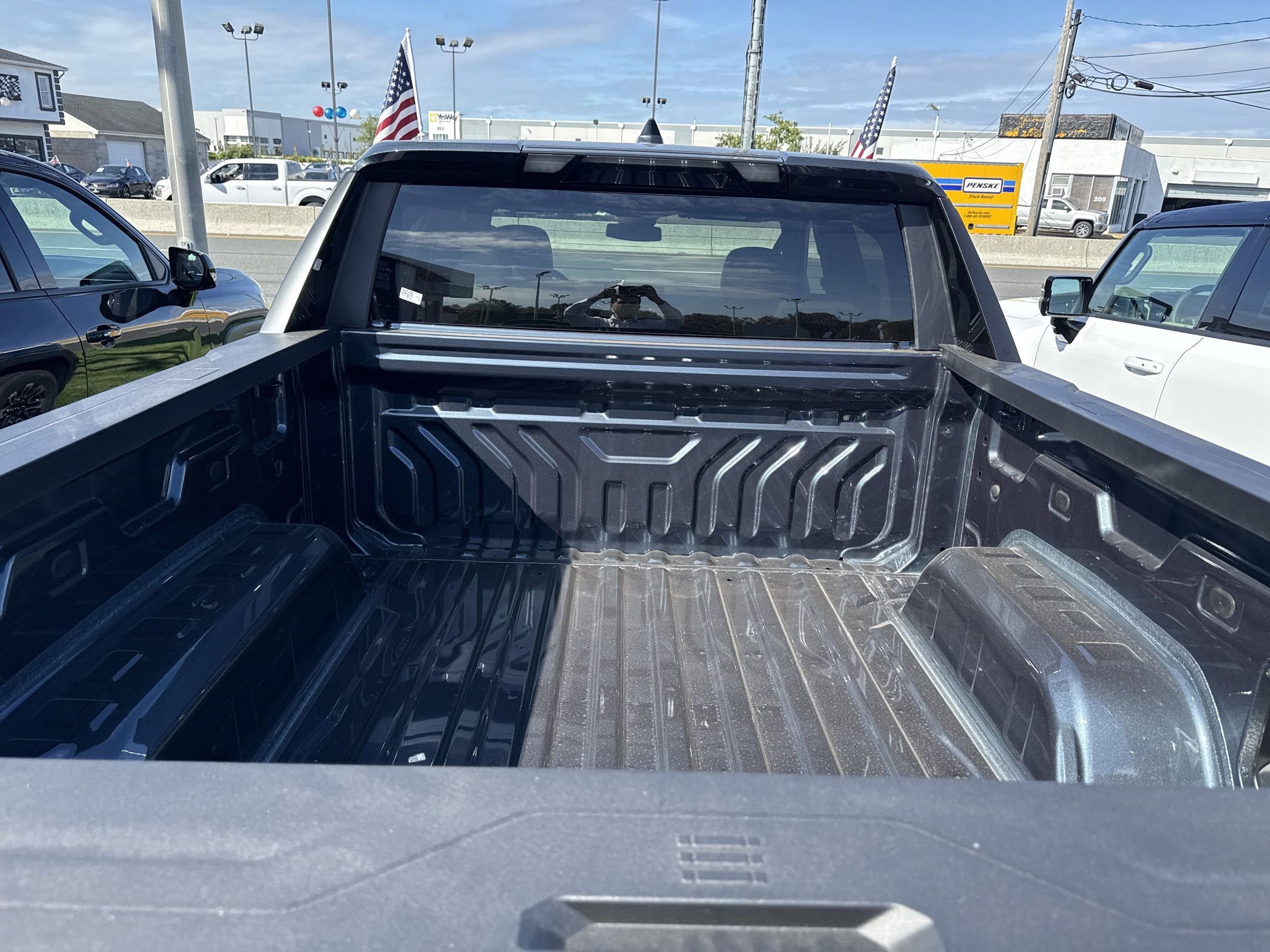 New 2026 GMC Sierra EV Elevation image 27