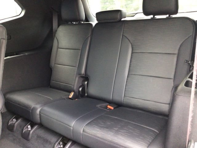 Used 2026 Buick Enclave Sport Touring FWD image 16