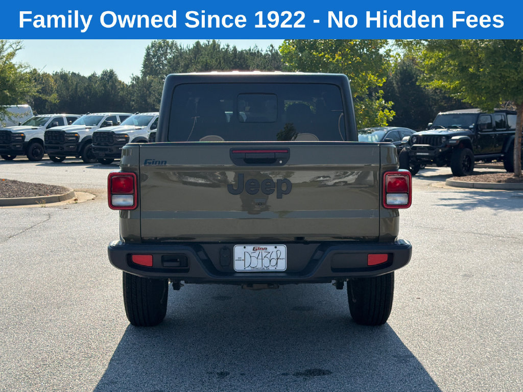 Used 2025 Jeep Gladiator Sport AWD/4WD image 6