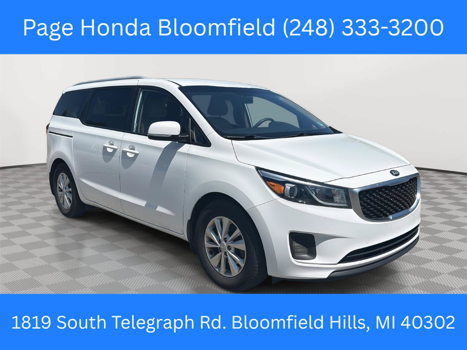 Used 2015 Kia Sedona LX w/ LX Convenience Package FWD image 1