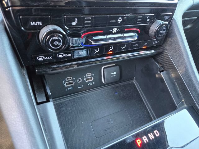 Used 2024 Jeep Grand Cherokee Altitude AWD/4WD image 24