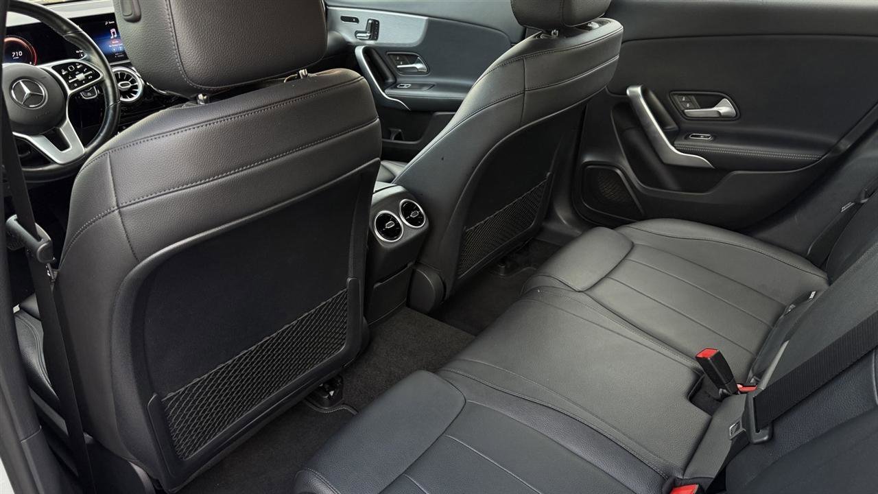 Used 2019 Mercedes-Benz A 220 4MATIC image 31