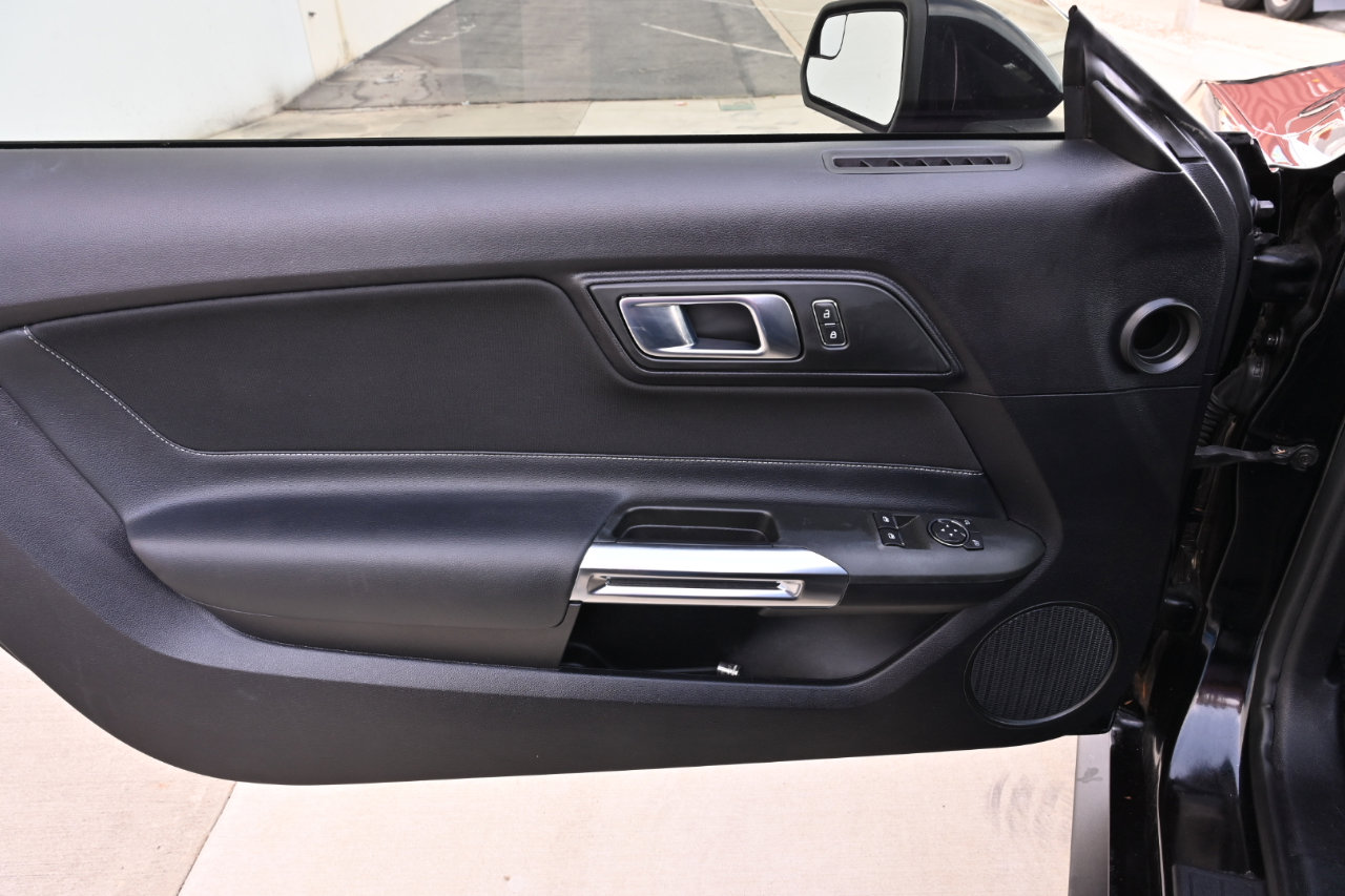Used 2019 Ford Mustang GT RWD image 20
