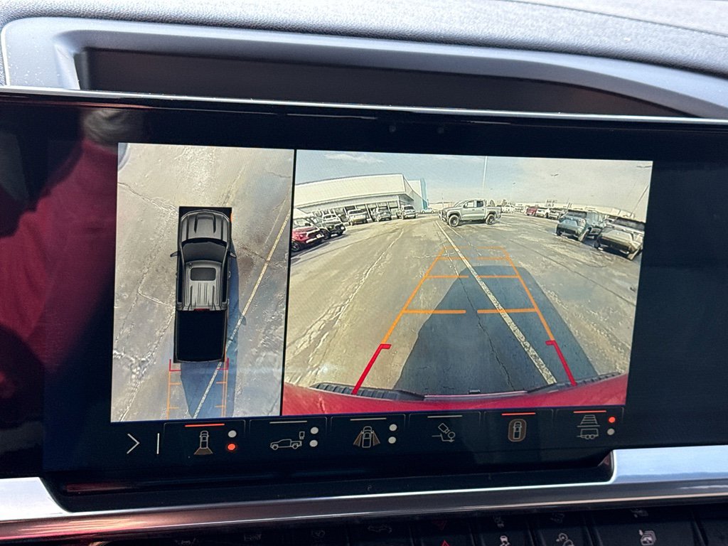 Used 2025 Chevrolet Silverado 1500 RST image 21