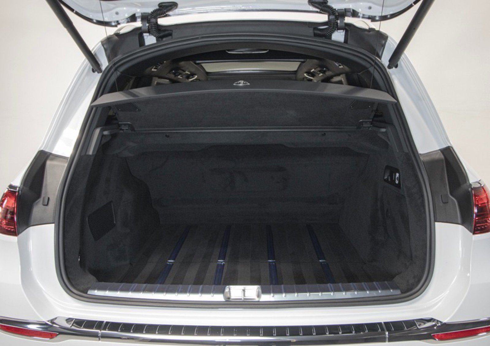 Used 2026 Mercedes-Benz Maybach GLS 600 image 77