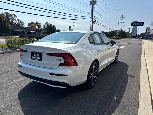 Certified 2025 Volvo S60 B5 Core AWD/4WD image 5