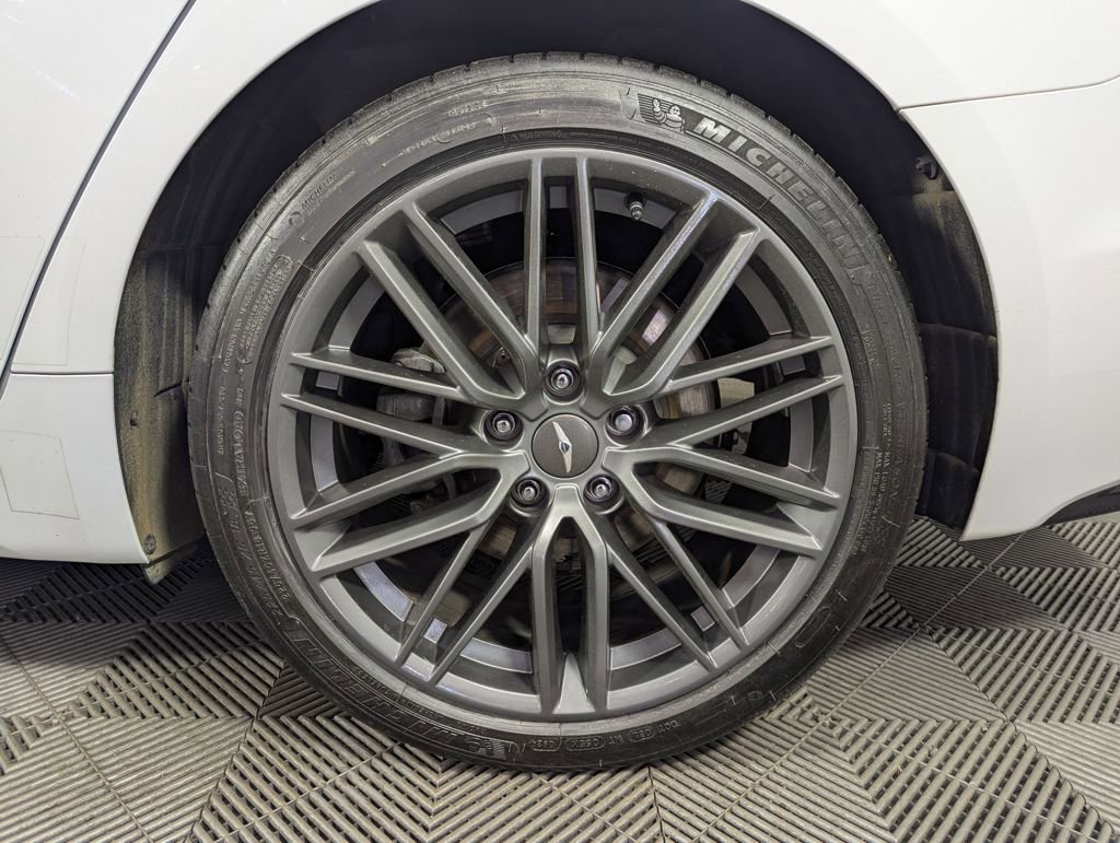 Used 2019 Genesis G70 2.0T Advanced w/ Elite Package image 27