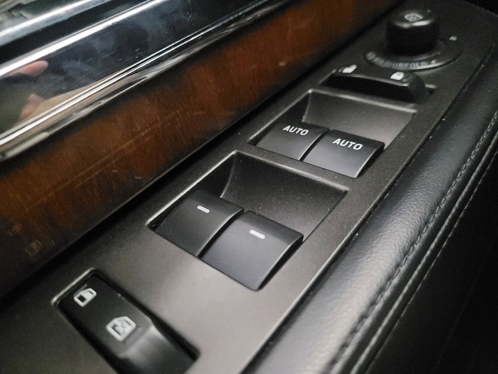 Used 2017 Lincoln Navigator Select RWD image 27