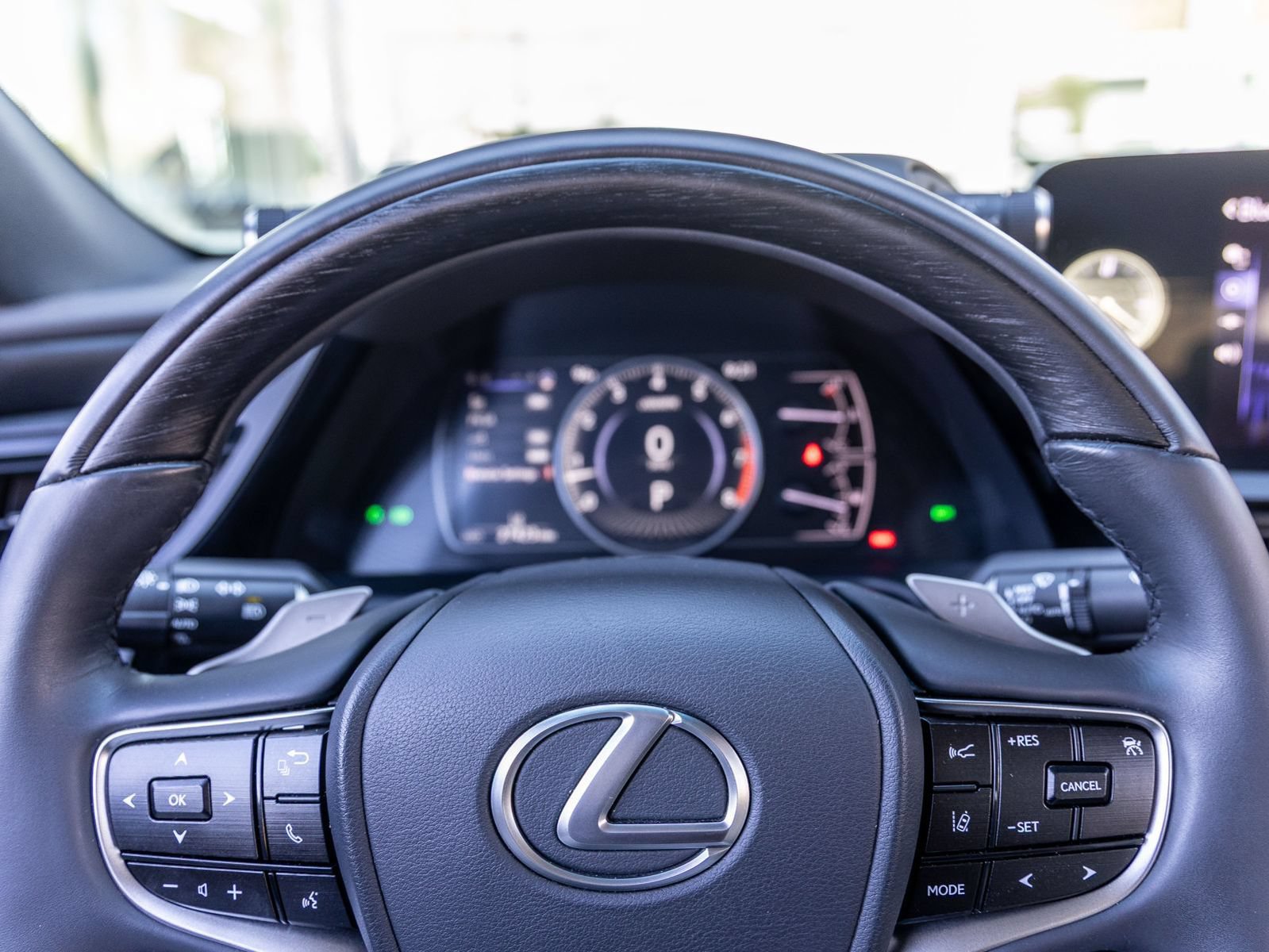 Used 2022 Lexus ES 350 w/ Accessory Package 2 FWD image 19