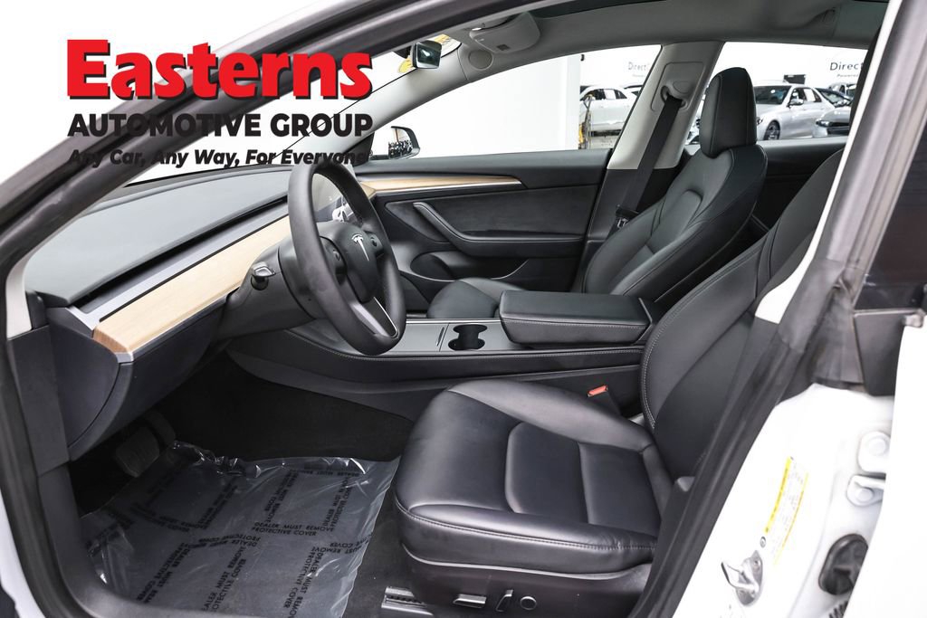 Used 2023 Tesla Model 3 Standard Range image 14
