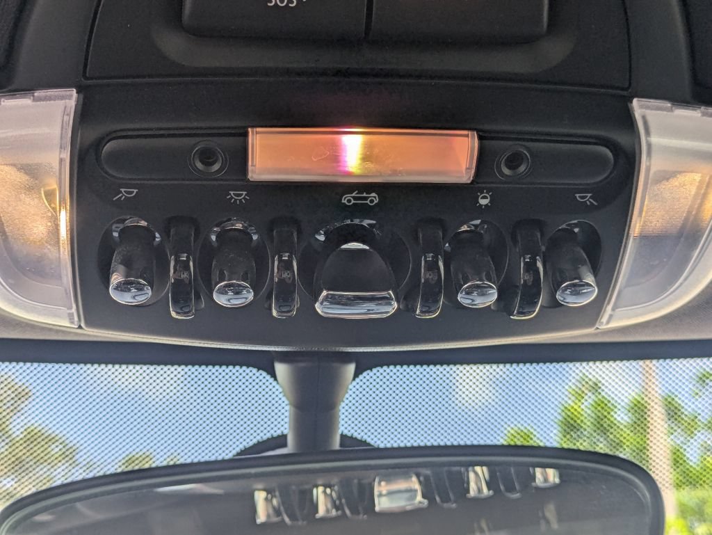 Used 2019 MINI Cooper S w/ Signature Upholstery Package FWD image 23