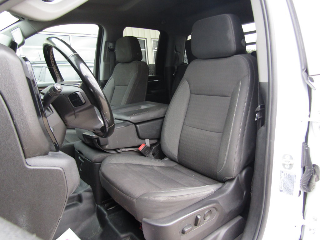 Used 2024 Chevrolet Silverado 3500 LT w/ Convenience Package AWD/4WD image 18