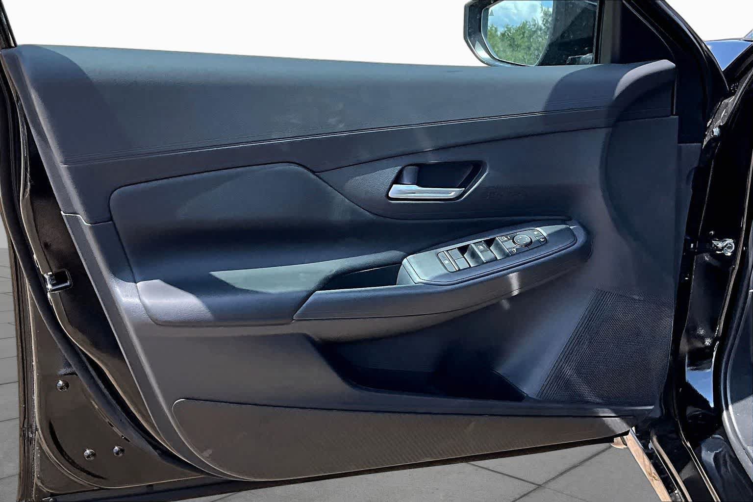 New 2027 Nissan Sentra SV FWD image 15
