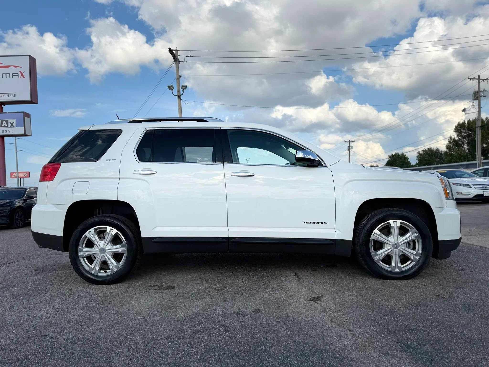 Used 2016 GMC Terrain SLT FWD image 3
