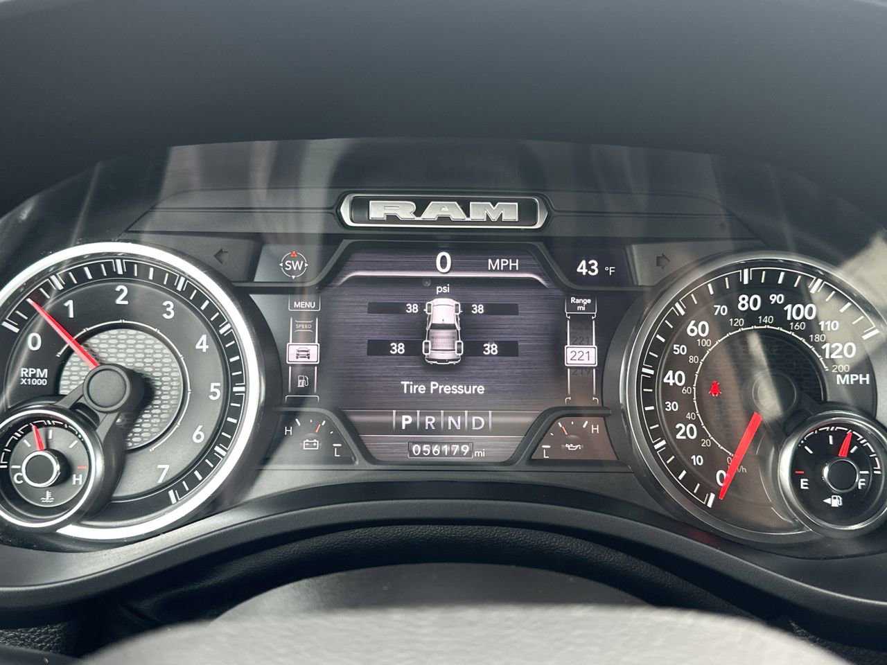 Used 2023 RAM 1500 Laramie image 10