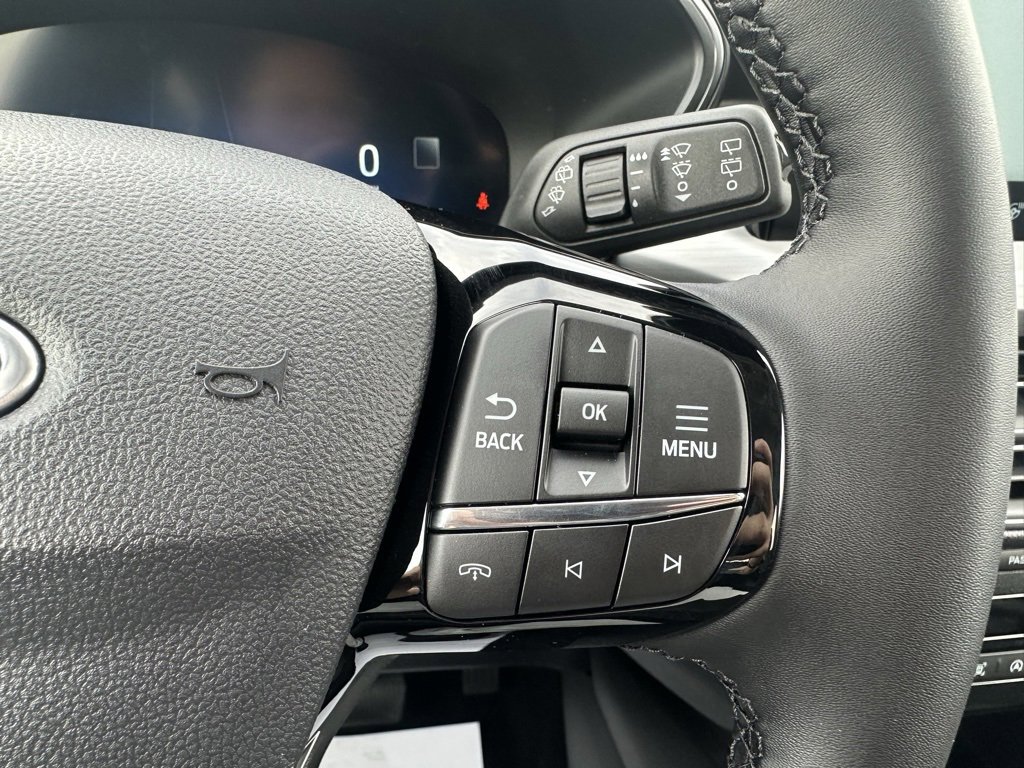 New 2026 Ford Escape Platinum image 27