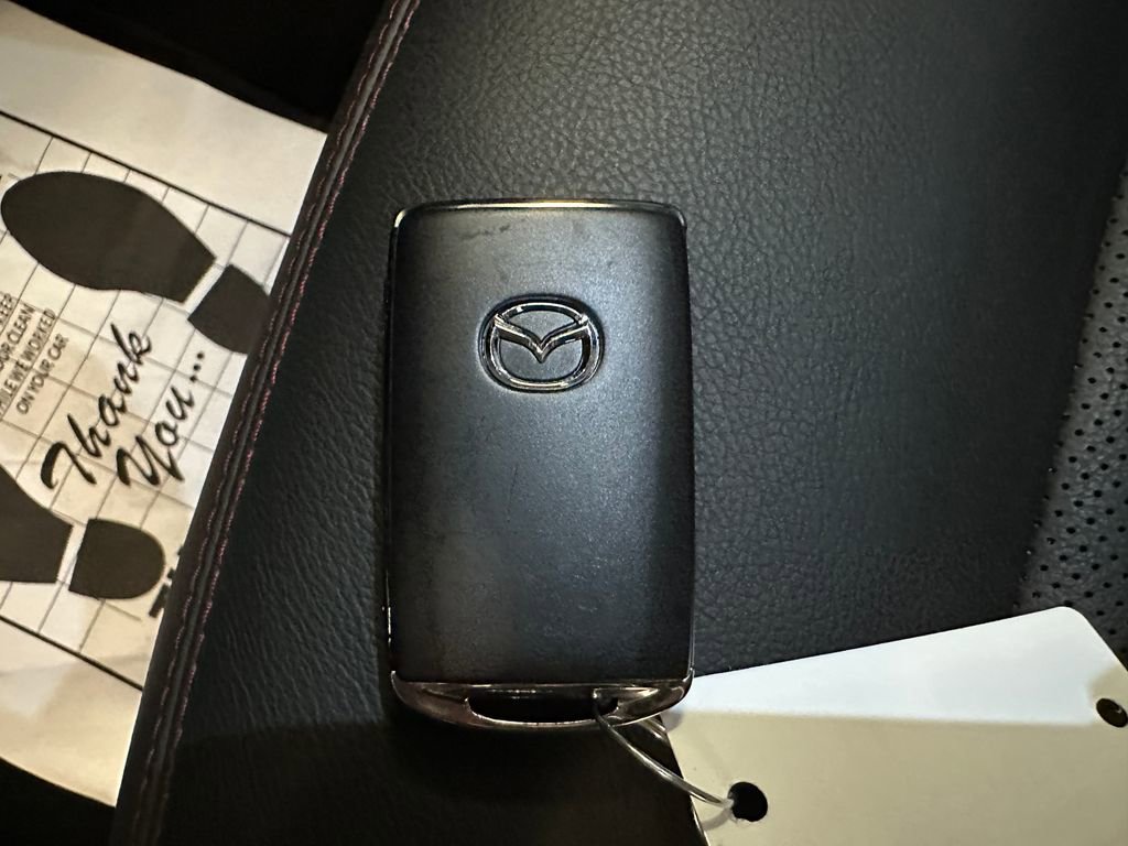 Used 2025 MAZDA CX-5 2.5 Turbo w/ Premium Package image 17